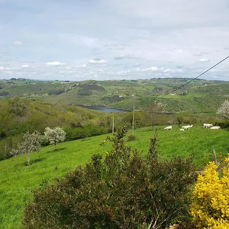 Casa de Férias La Madeleine Dans Les Gorges De La Loire *